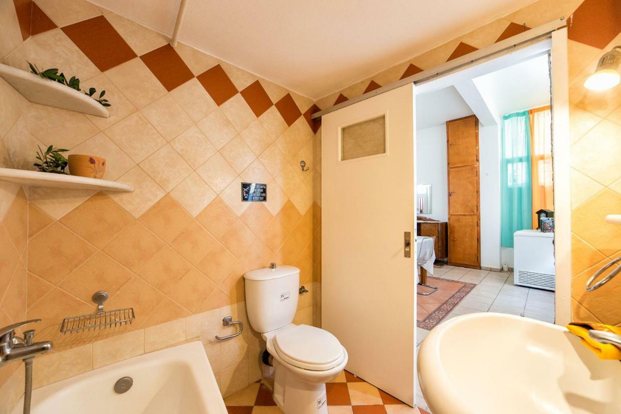 Town House For 6-16 With Ac Villa Parikia  Exterior photo
